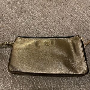 Lululemon gold wallet